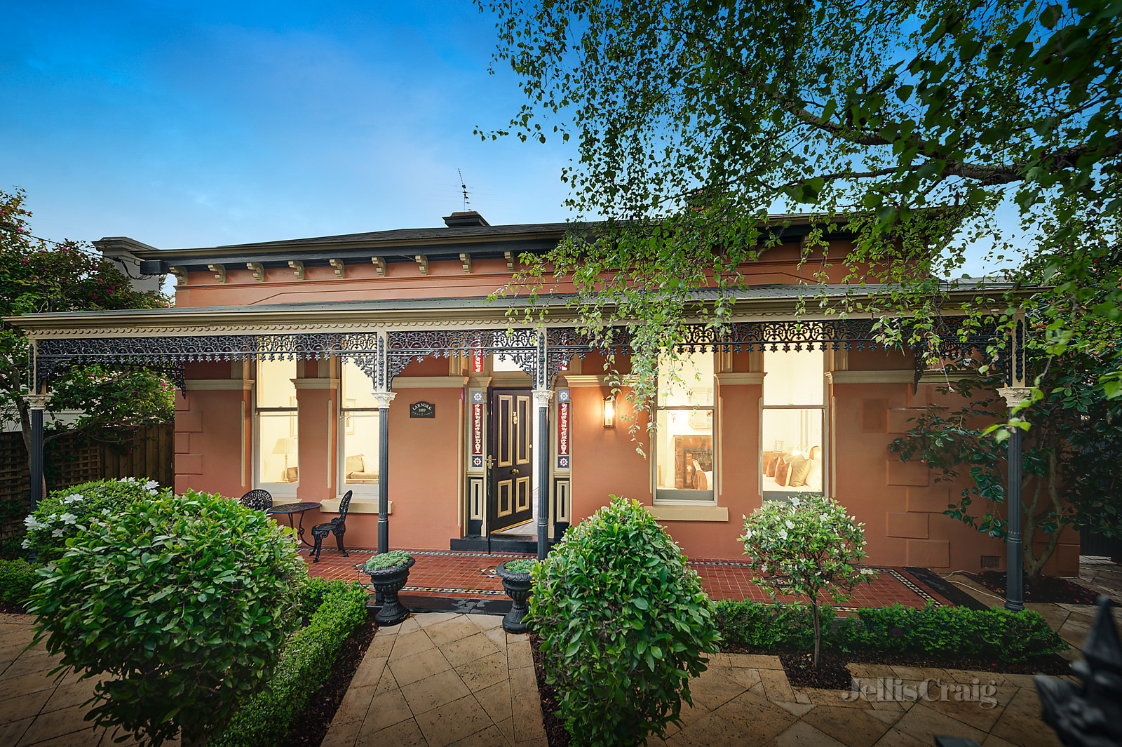 38 Malvern Grove, Caulfield North
- Print Image 1