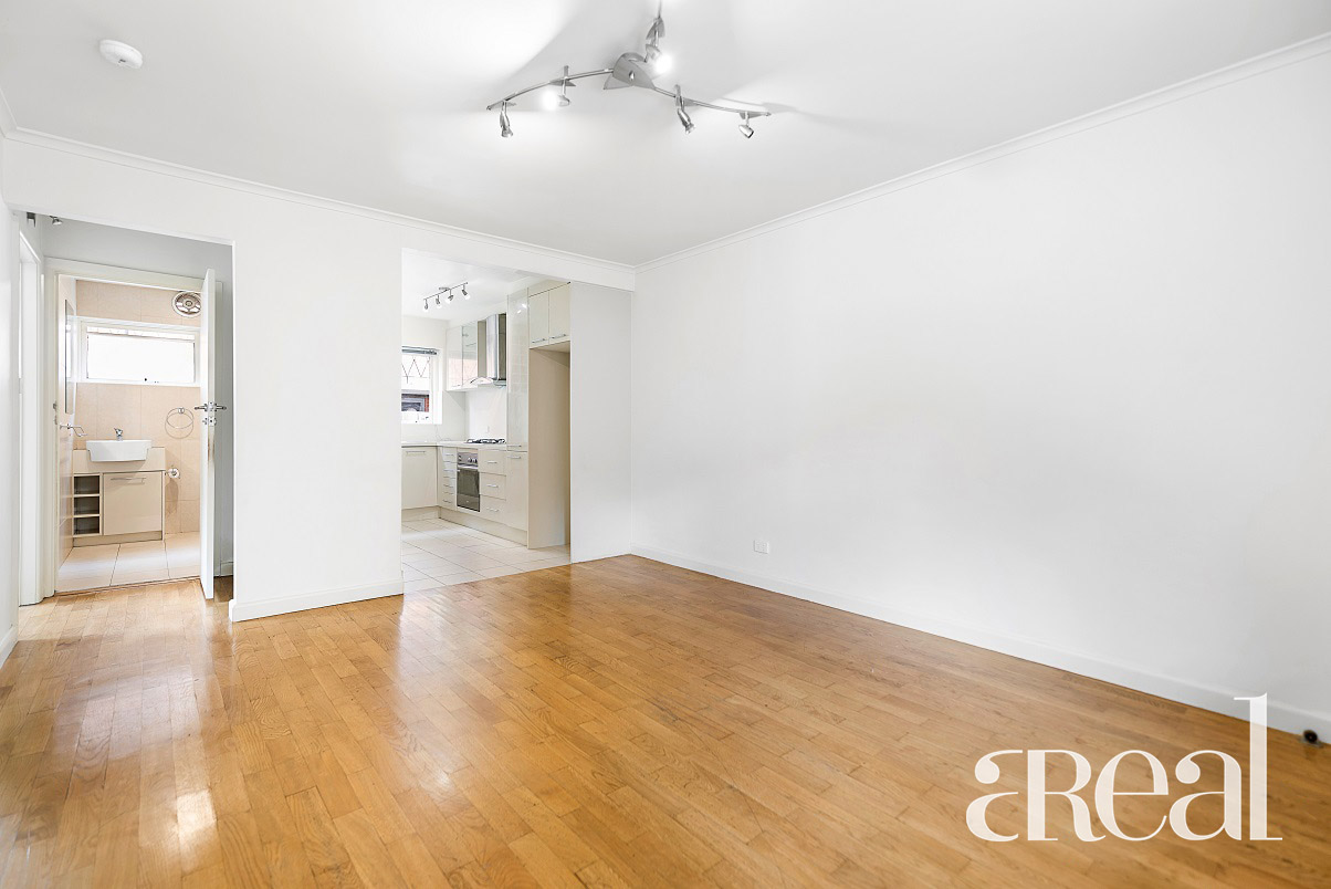 3/8 Marriott Street, St Kilda East VIC 3183 