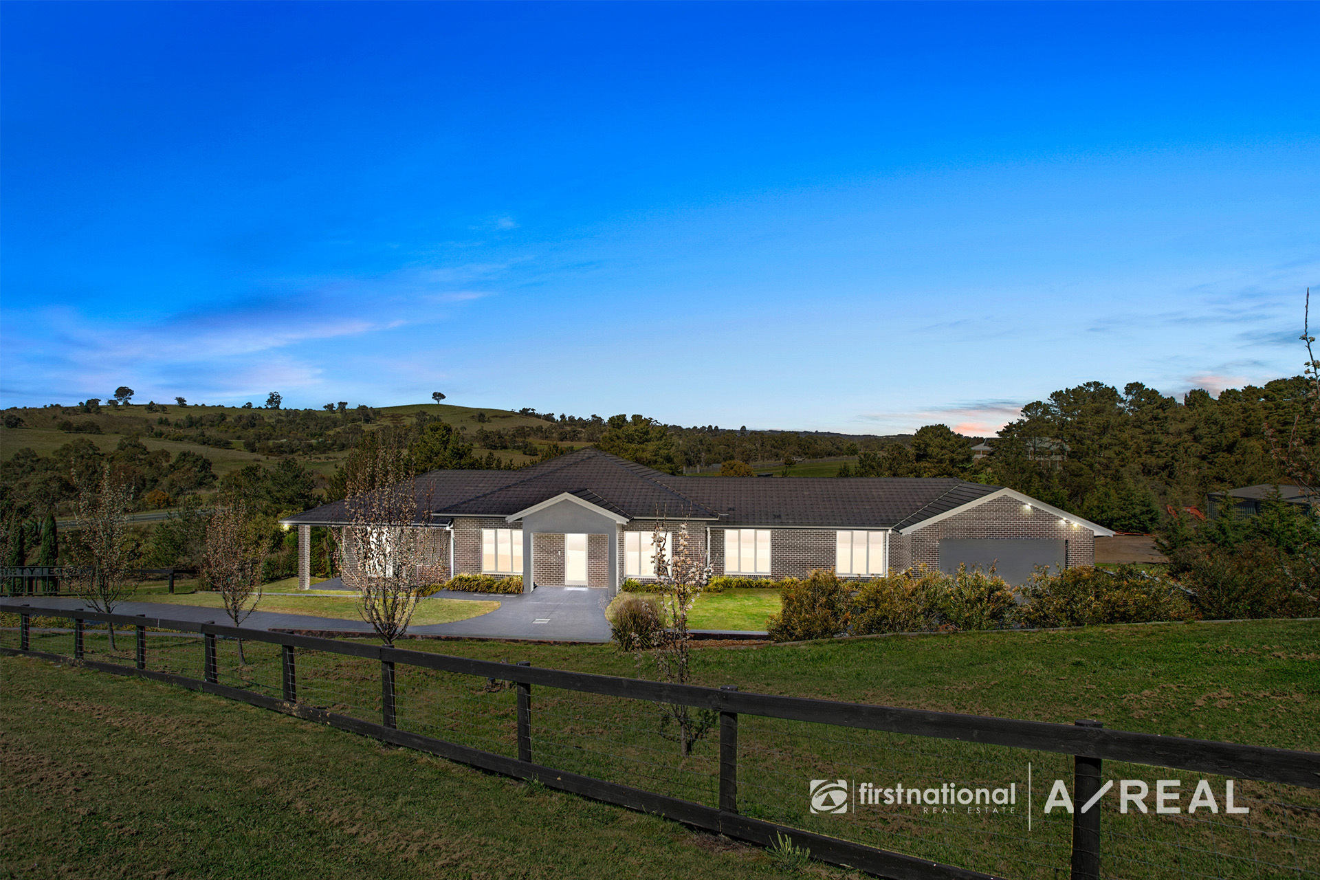 38 Sir Leo Curtis Drive, Wandong VIC 3758 