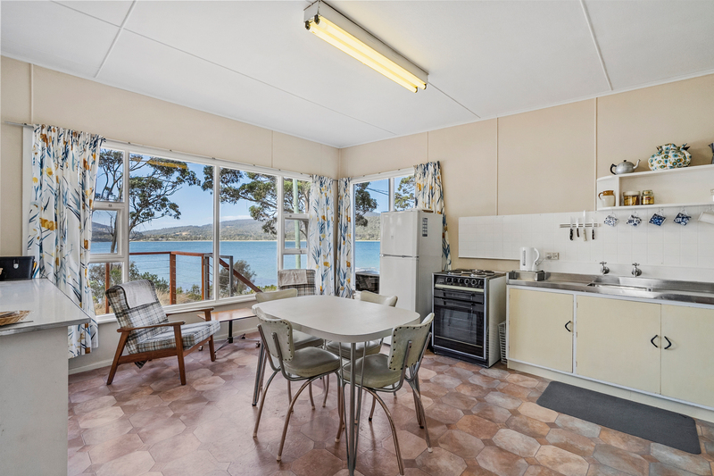 39 Batchelor Street, White Beach, TAS, 7184