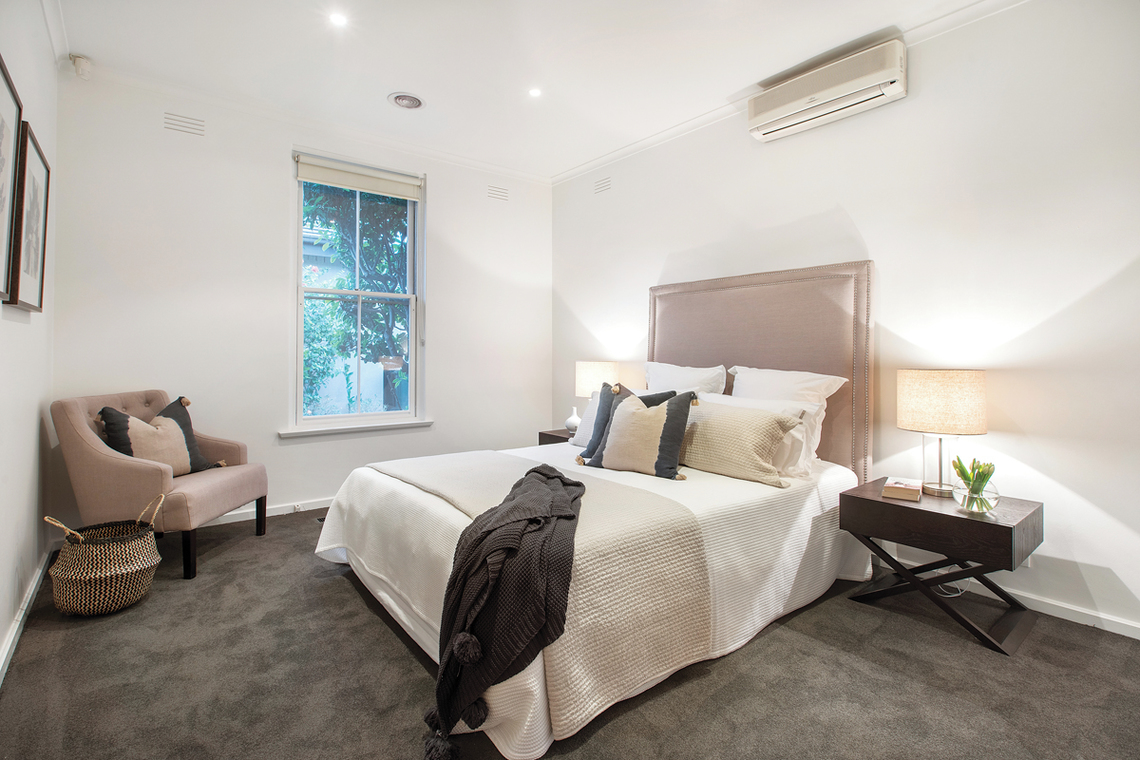 3/9 Hopetoun Road Toorak - Photo 2 3/9 Hopetoun Road Toorak - Photo 2