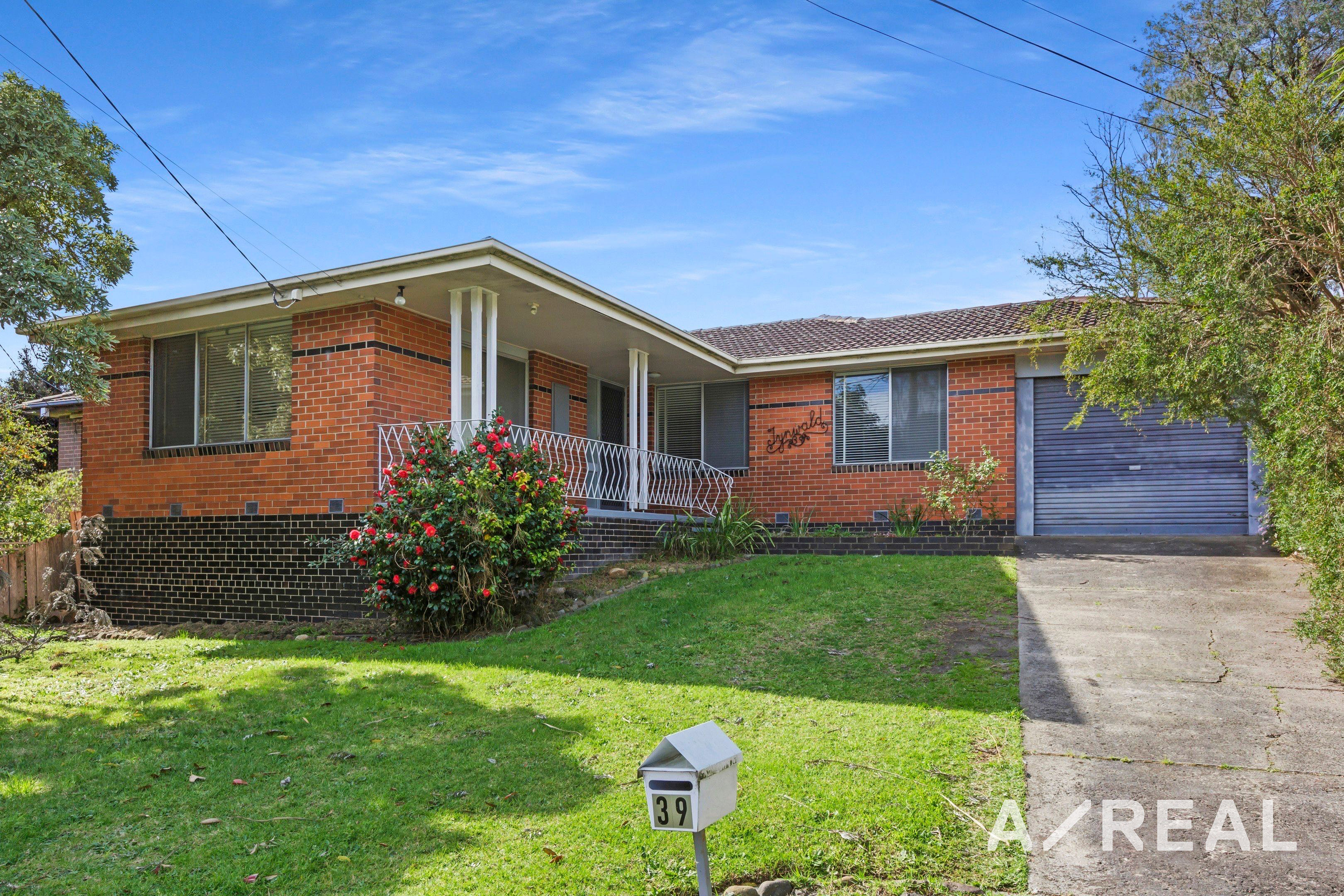 39 Karingal Drive, Frankston VIC 3199 