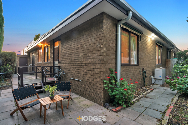 3/90 Bay Road Sandringham