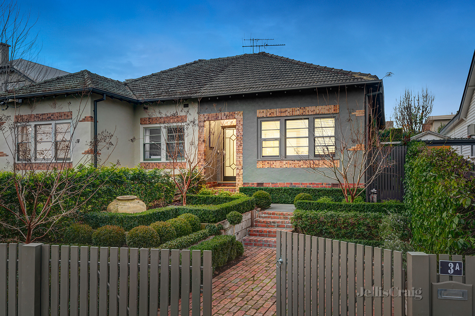 3A Wiseman Street, Hawthorn East
- Print Image 1