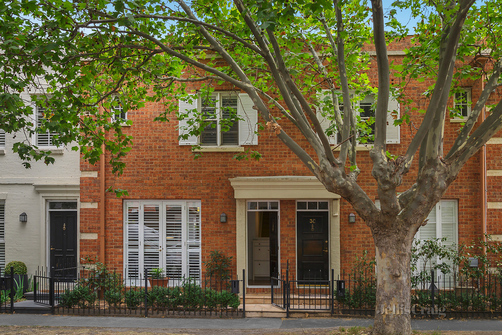 3B Cromwell Road, South Yarra
- Print Image 1