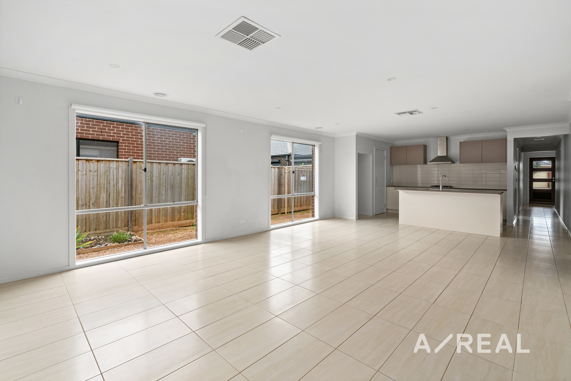 4 Arkins Circuit, Tarneit VIC 3029 