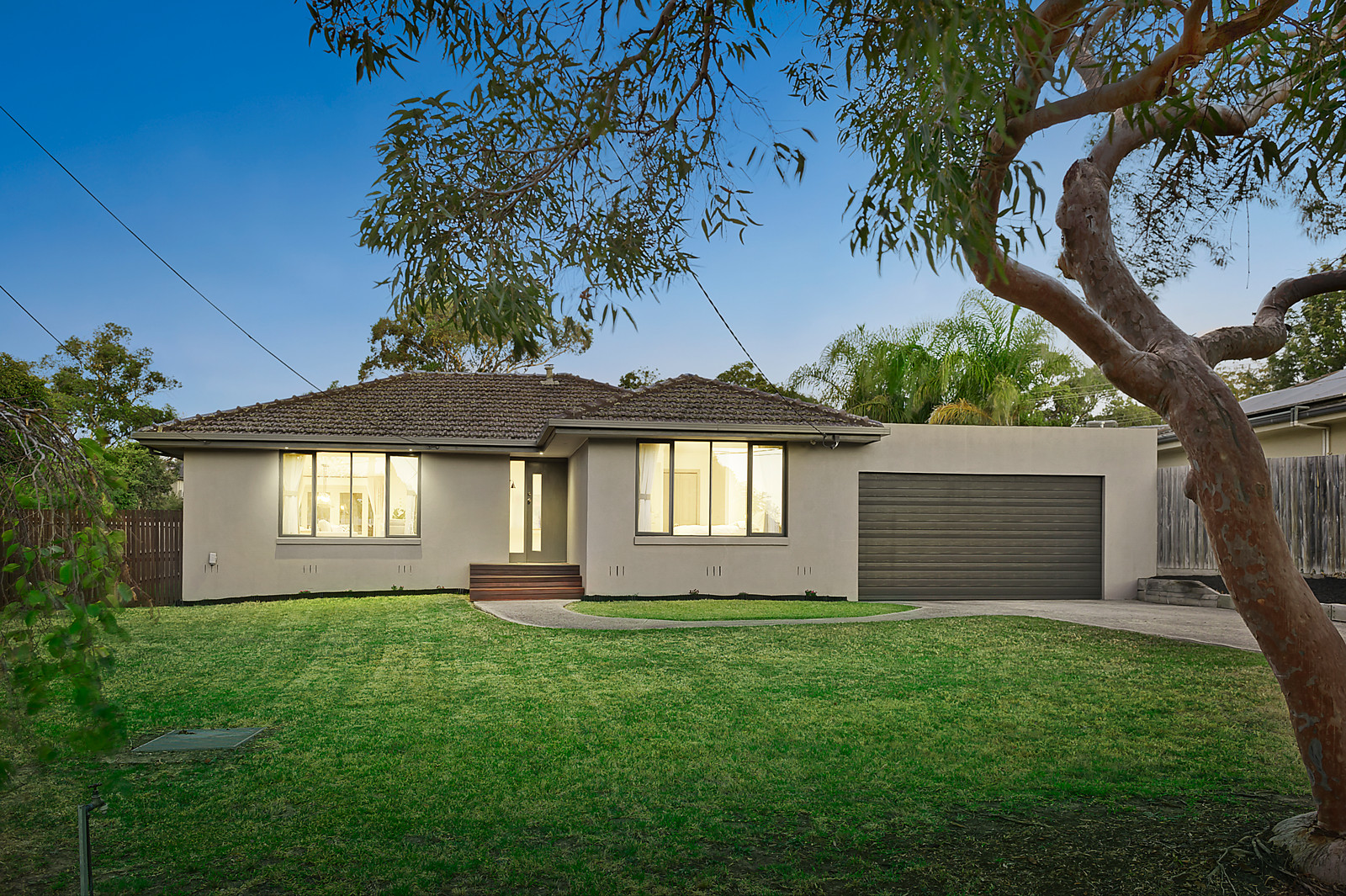 4 Broughton Avenue, Croydon
- Print Image 1