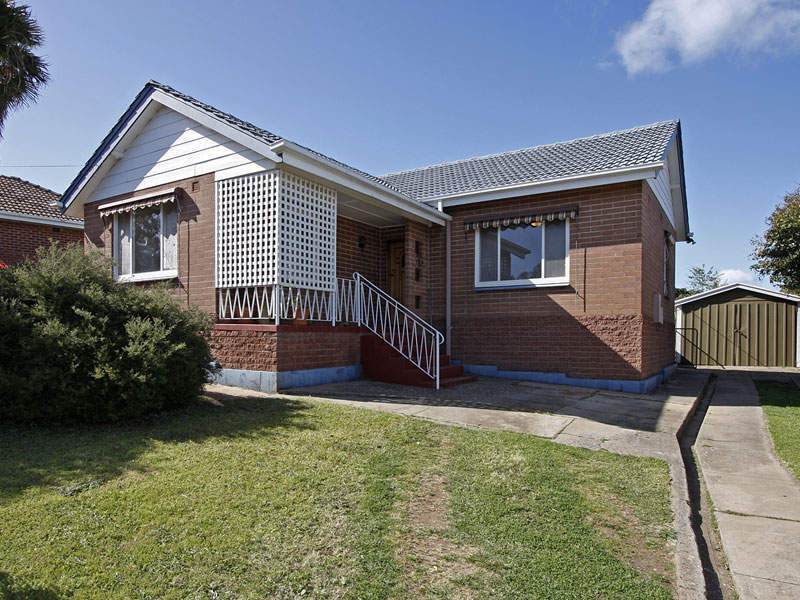 4 Colbert Road