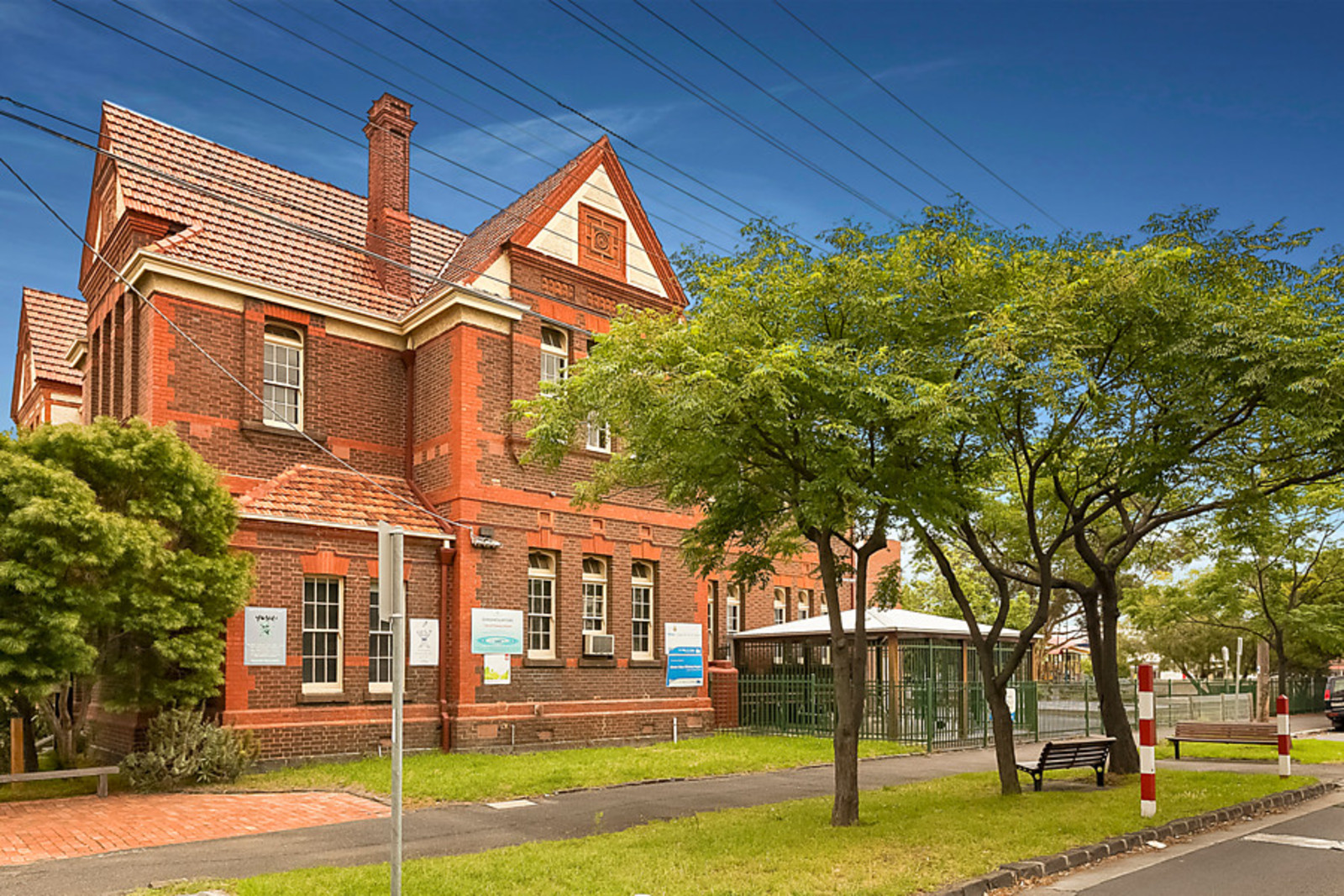 Property For Sale In Victoria Gardens Richmond Property For Sale In Victoria Gardens Richmond