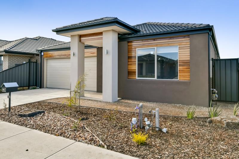 4 Progression Road, Craigieburn VIC 3064 