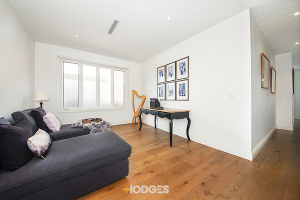 4 Walden Road Mentone