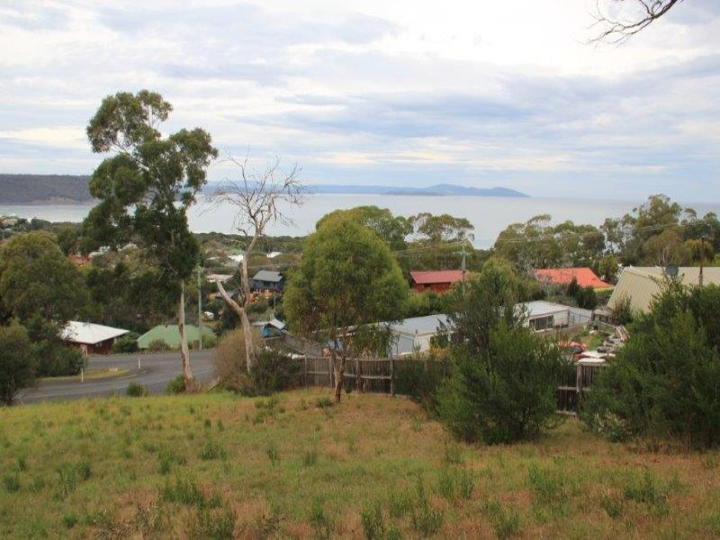 4 Wattle Road, DODGES FERRY, TAS, 7173