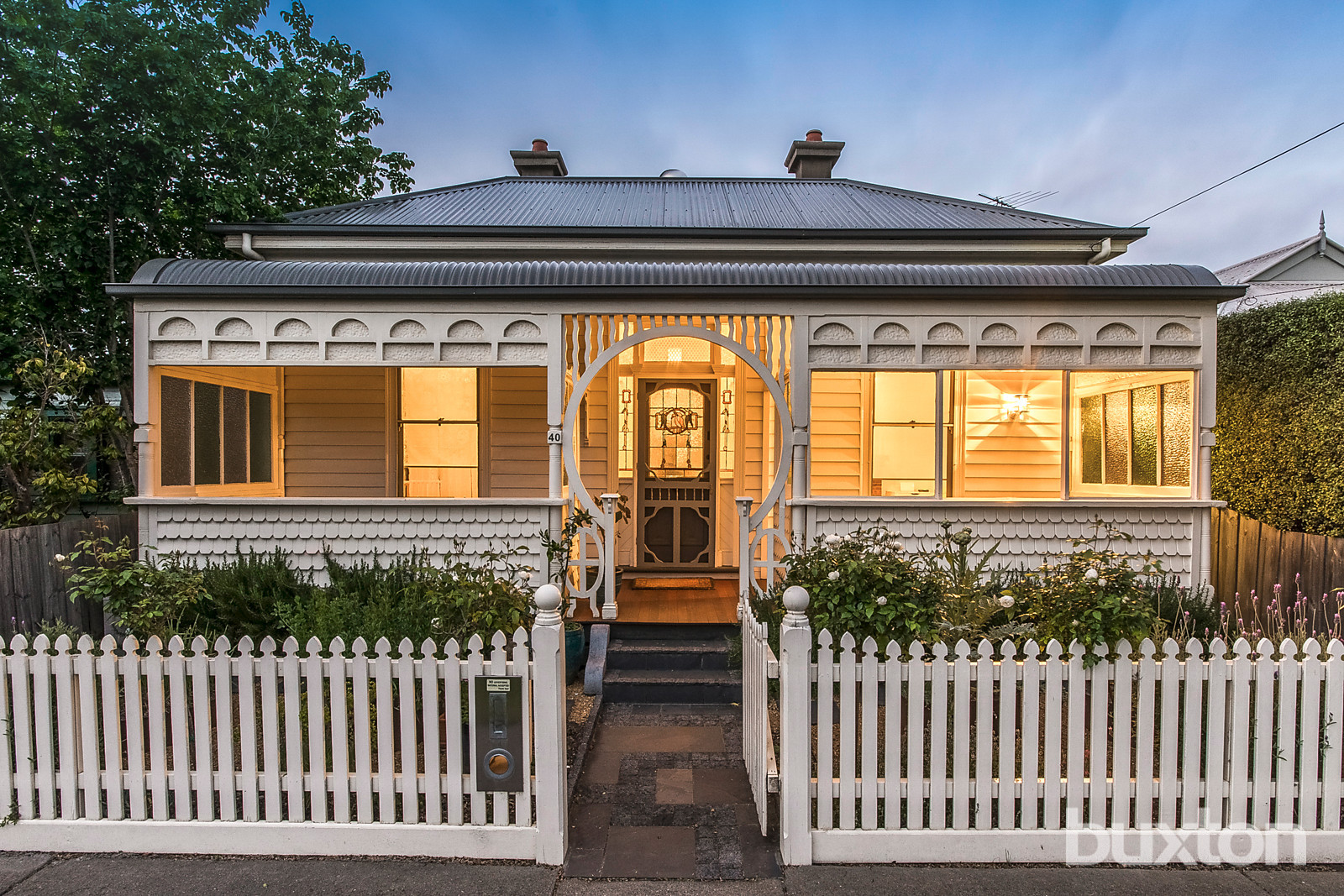 40 Grey Street,
                        
                    
                    
                        
                            East Geelong
