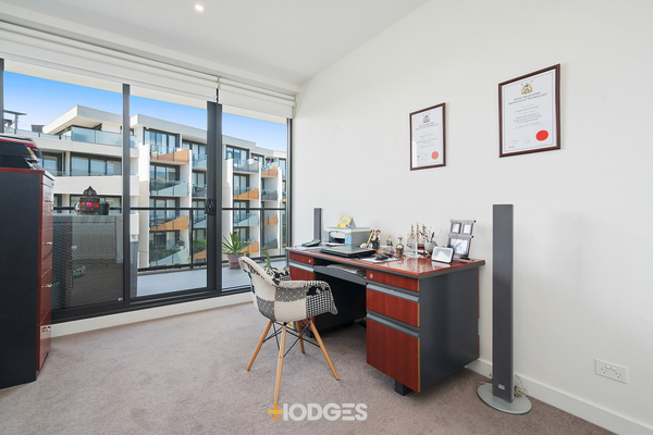 402/220 Bay Road Sandringham