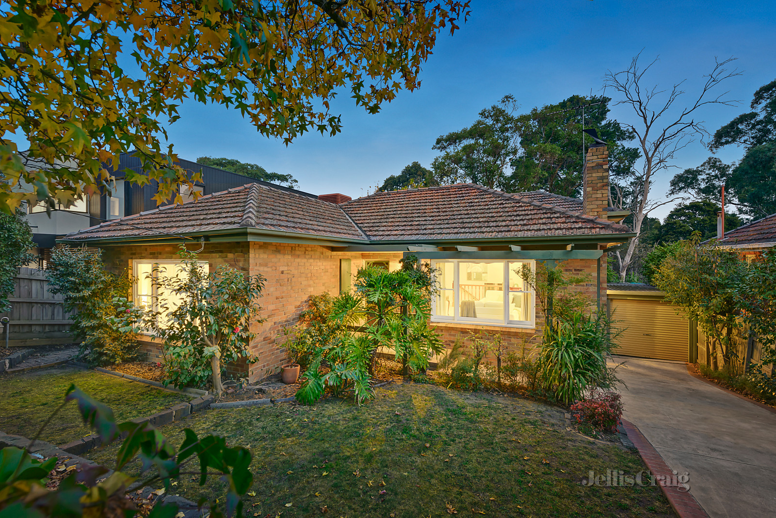 41 Alandale Road, Blackburn - Print Image 1