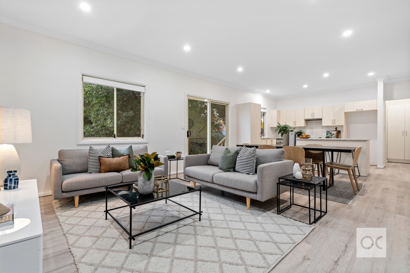 41 Devereux Road