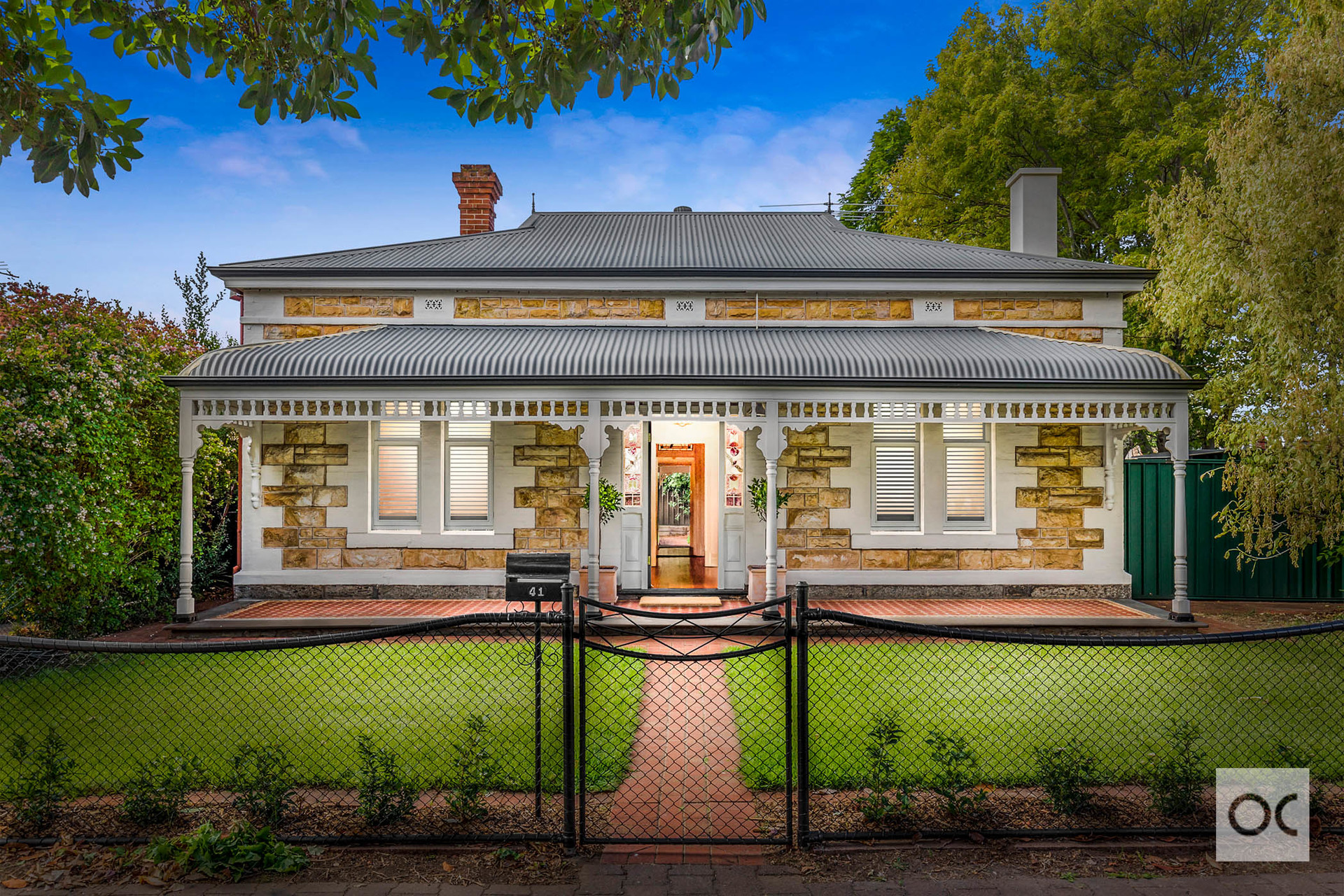 41 Dixon Street