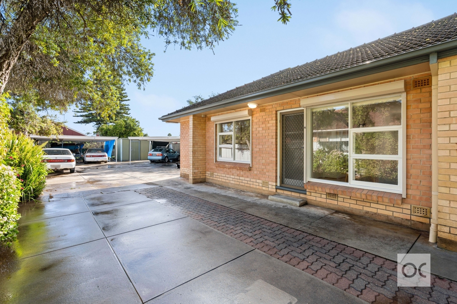 4/10 Railway Terrace