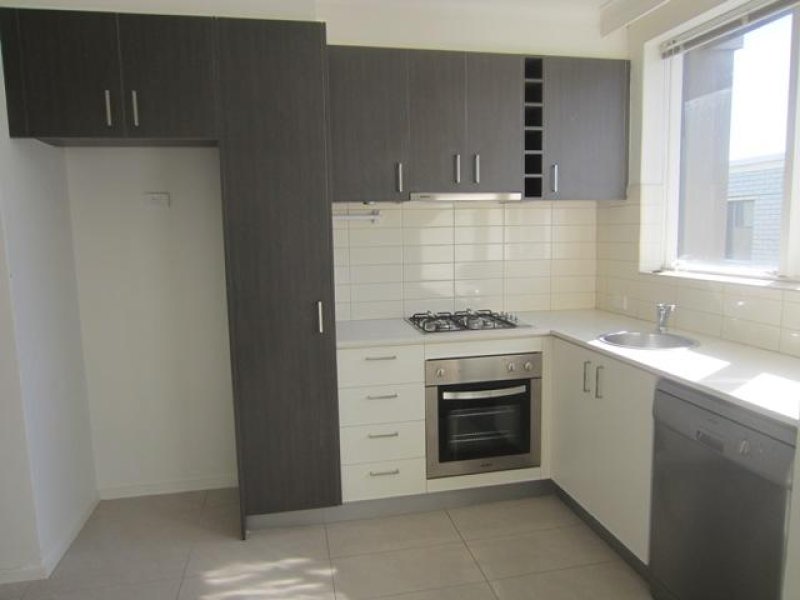 4/102 Westbury Street, St Kilda East VIC 3183 