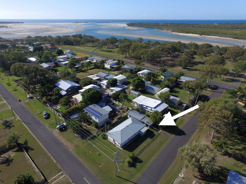 411 Riverview Road ELLIOTT HEADS QLD 4670