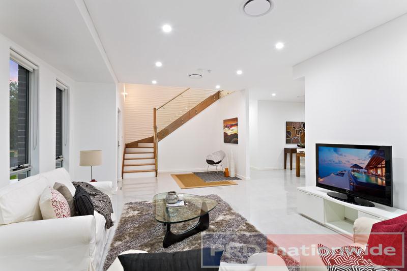 42 Harcourt Avenue EAST HILLS NSW 2213