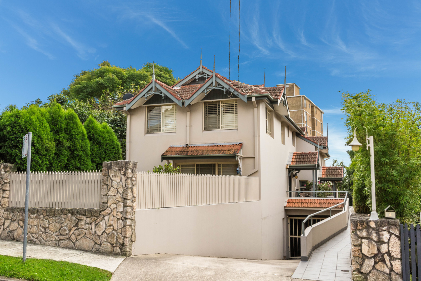 4/2 Oaks Avenue, Cremorne NSW 2090