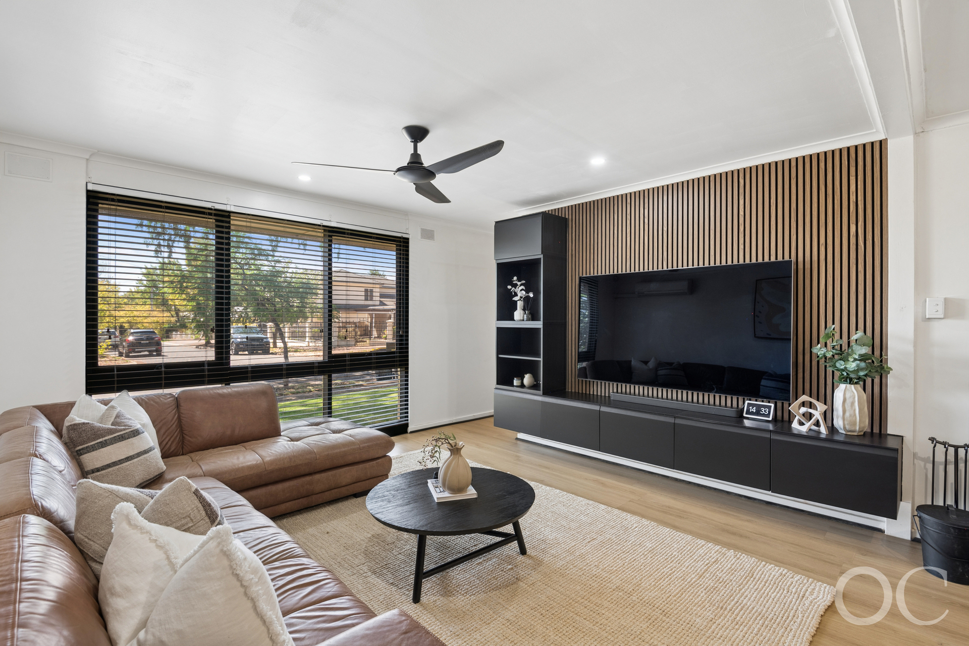 4/2 Peroomba Avenue