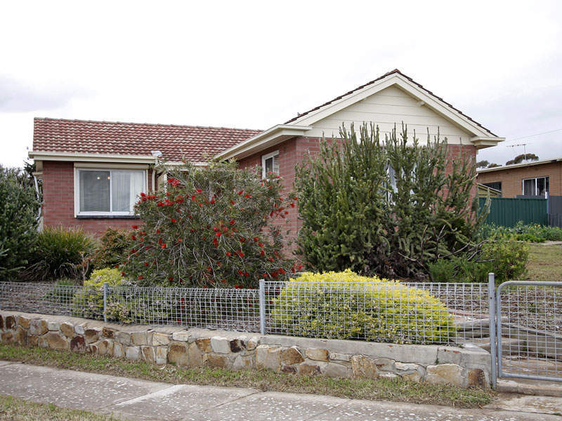 42 Winnerah Road