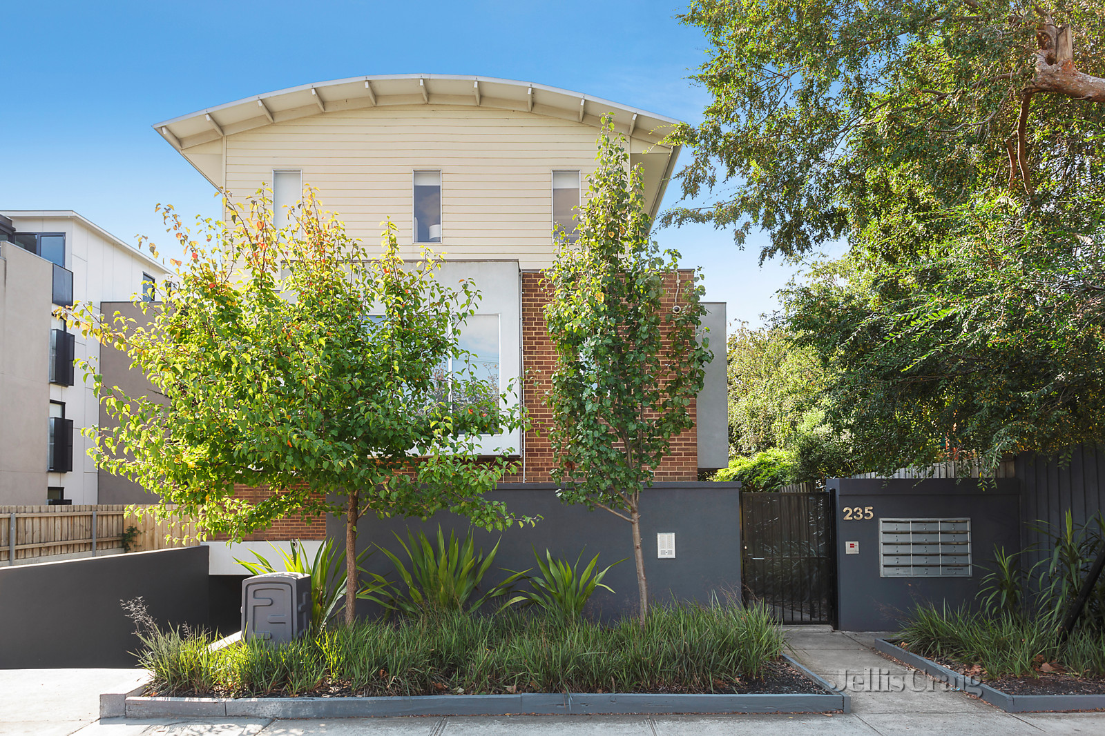 4/235 Dandenong Road, Prahran
- Print Image 1