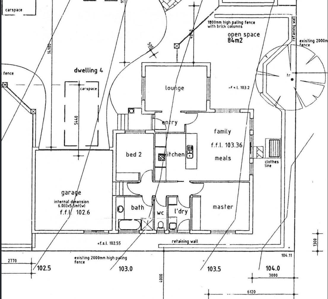 https://images.listonce.com.au/listings/425-27-deep-creek-road-mitcham-vic-3132/071/01933071_floorplan_01.gif?2p8IQpklvlg