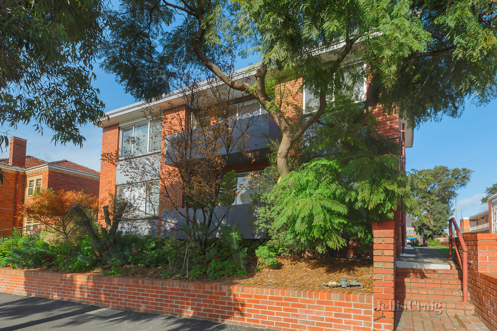 4/250 Glenlyon Road, Brunswick East
- Print Image 1