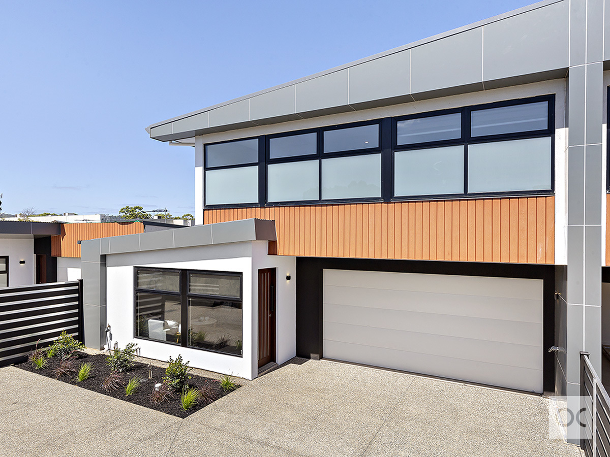 4/27 Finniss Street