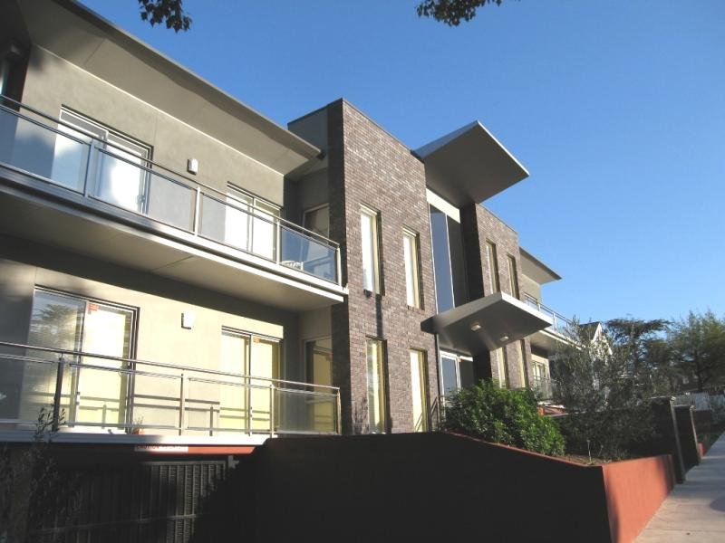 4/3 Burgundy Street, Heidelberg VIC 3084 