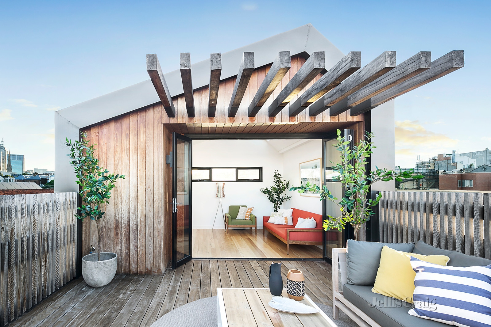 43 Oxford Street, Collingwood
- Print Image 1