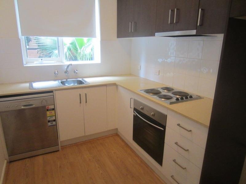 4/39 St. Kinnord Street, Essendon VIC 3040 