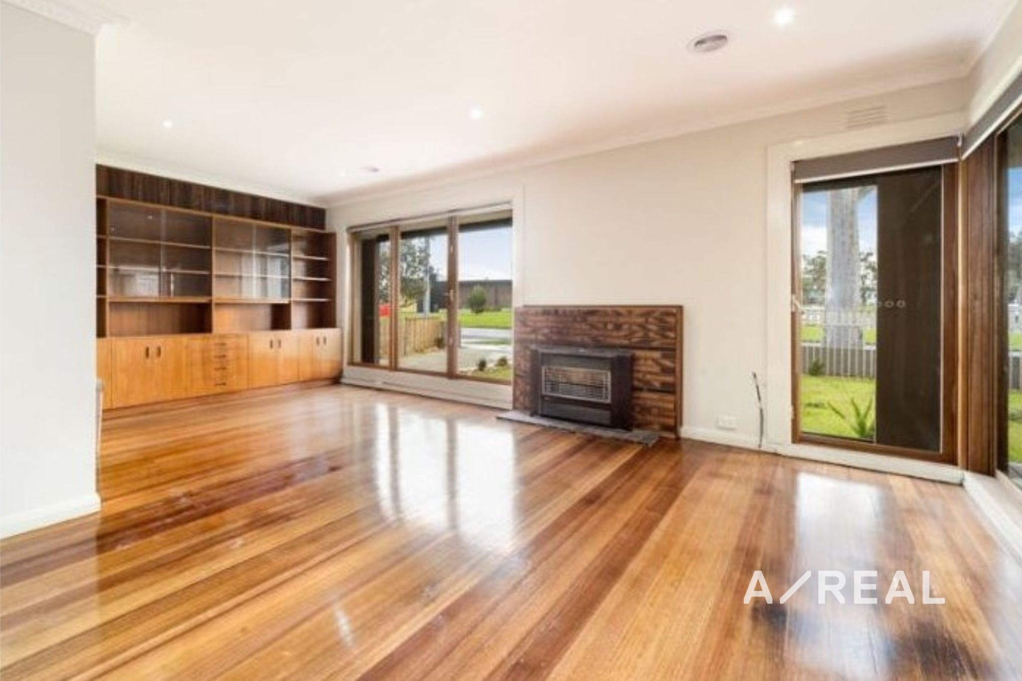 44 John St Pakenham VIC 3810 