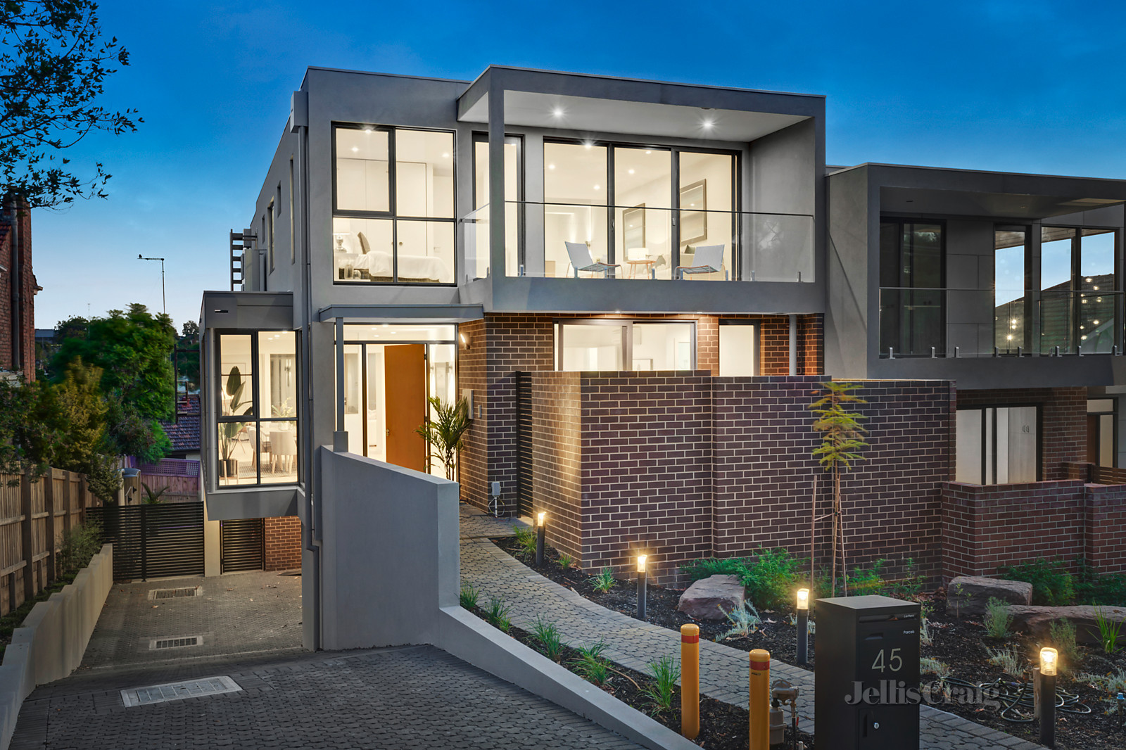 45 Molesworth Street, Kew
- Print Image 1