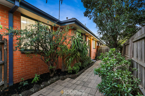 4/6-8 Amiens Street Hampton
