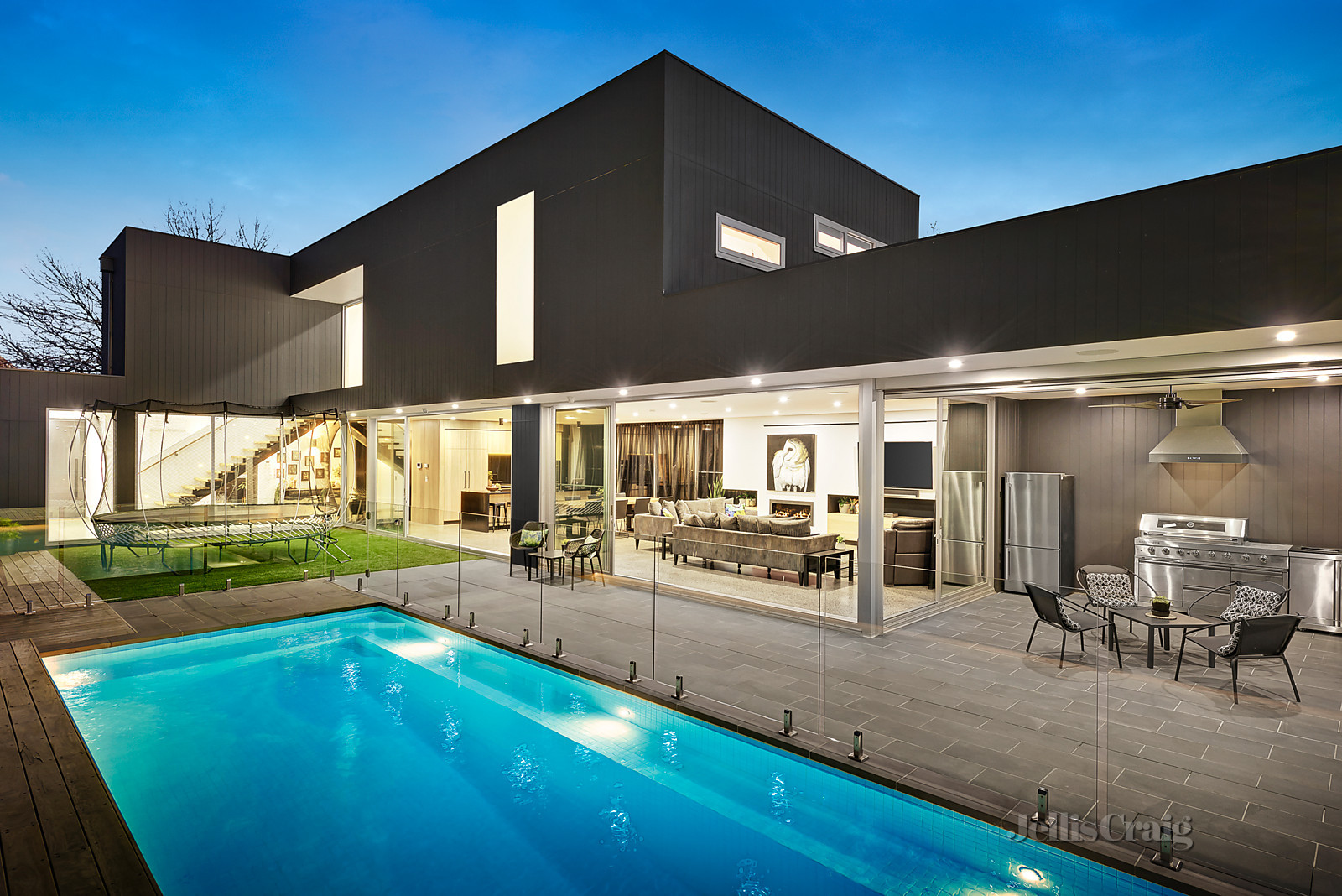 46 Aylmer Street, Balwyn North
- Print Image 1