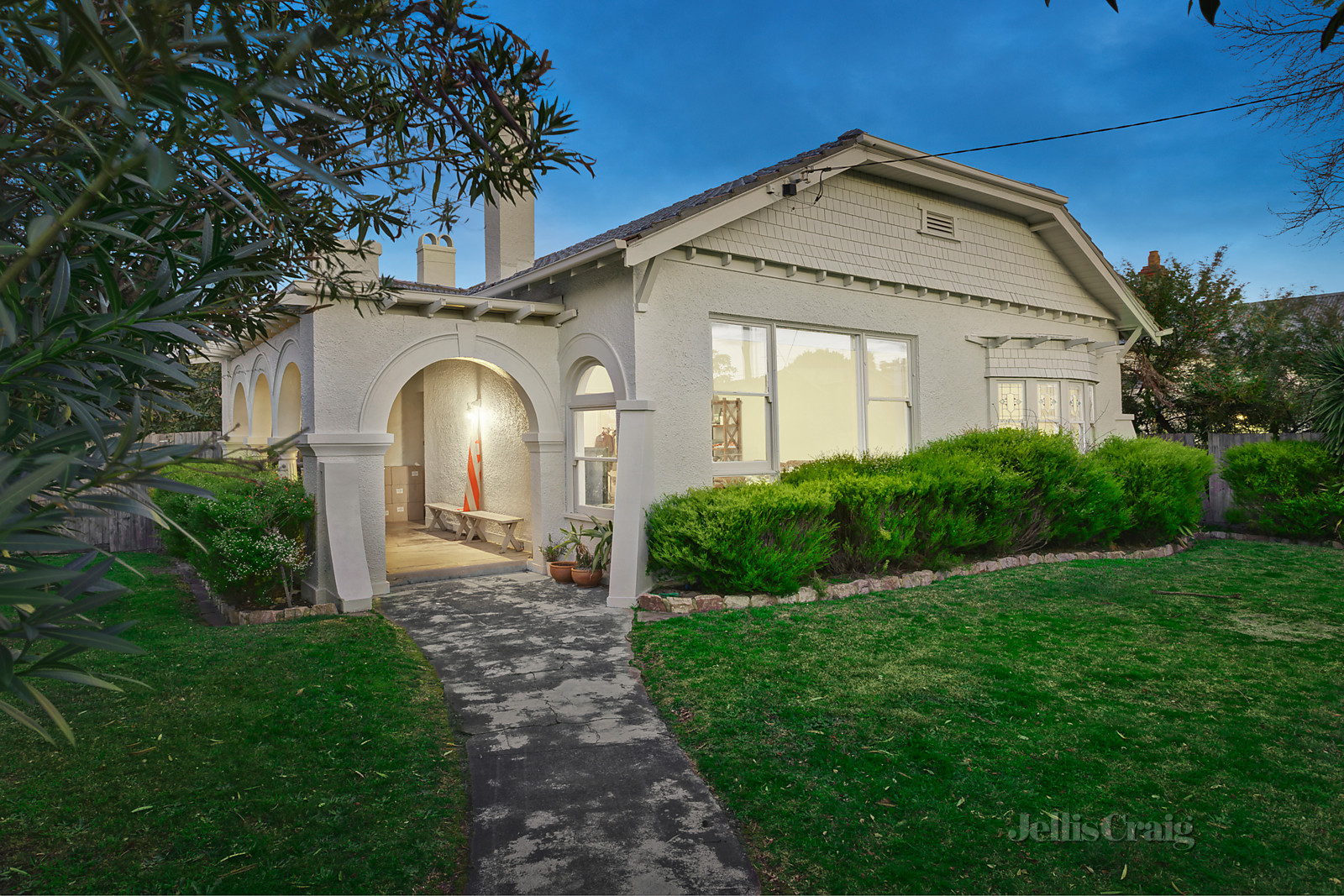 46 Parkside Street, Elsternwick
- Print Image 1
