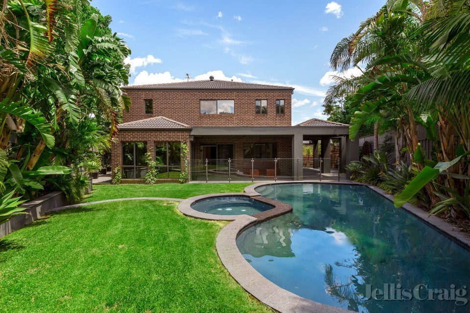 466 Tooronga Road, Hawthorn East
- Print Image 1