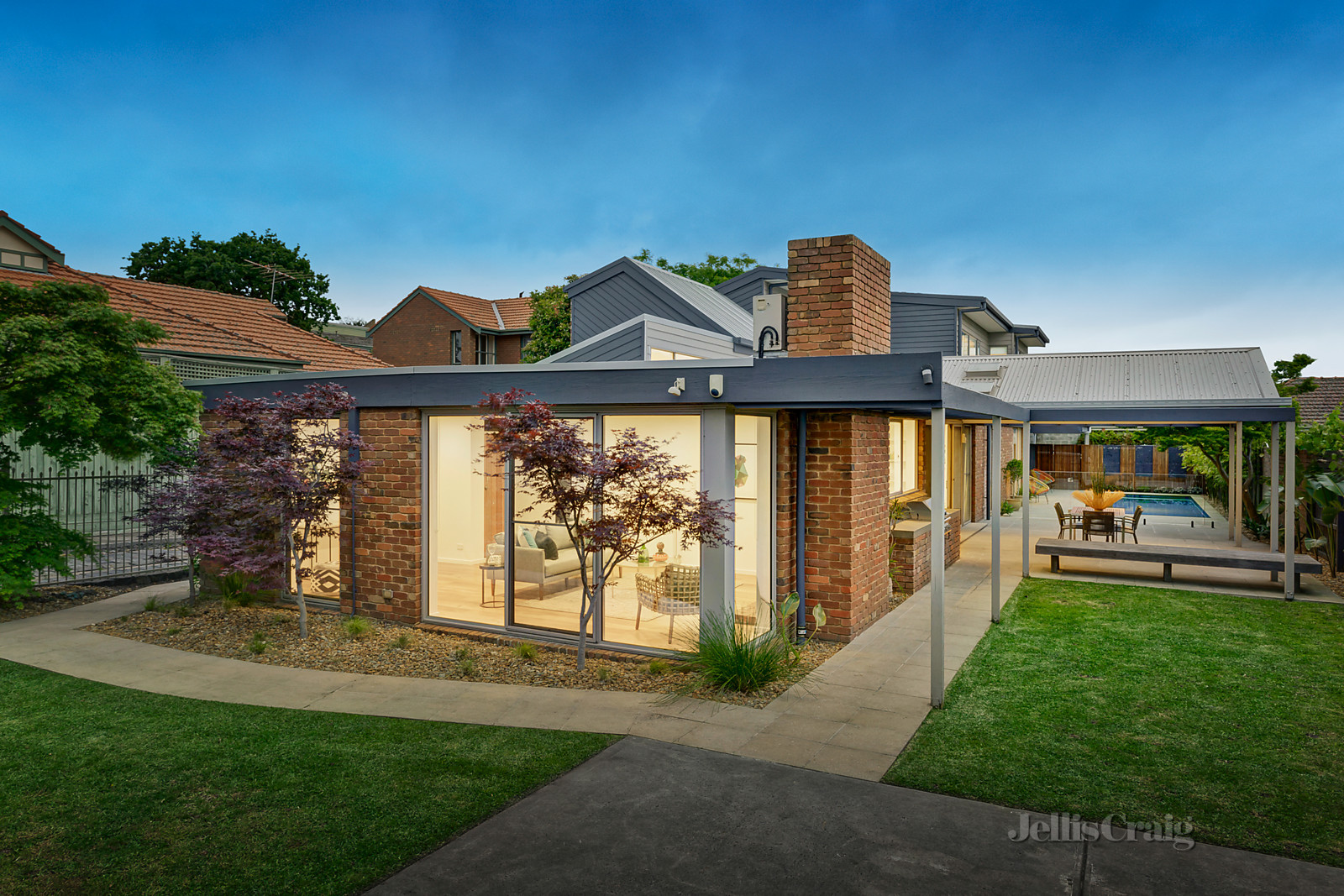 47 Kent Street, Kew
- Print Image 1