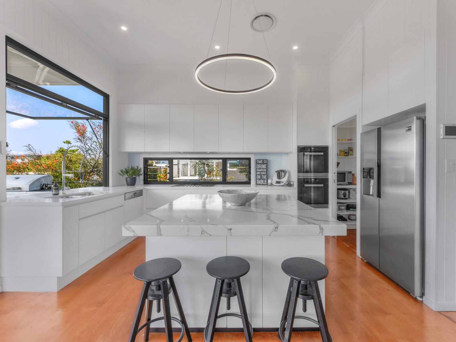 47 Pine Street Bulimba Qld 4171