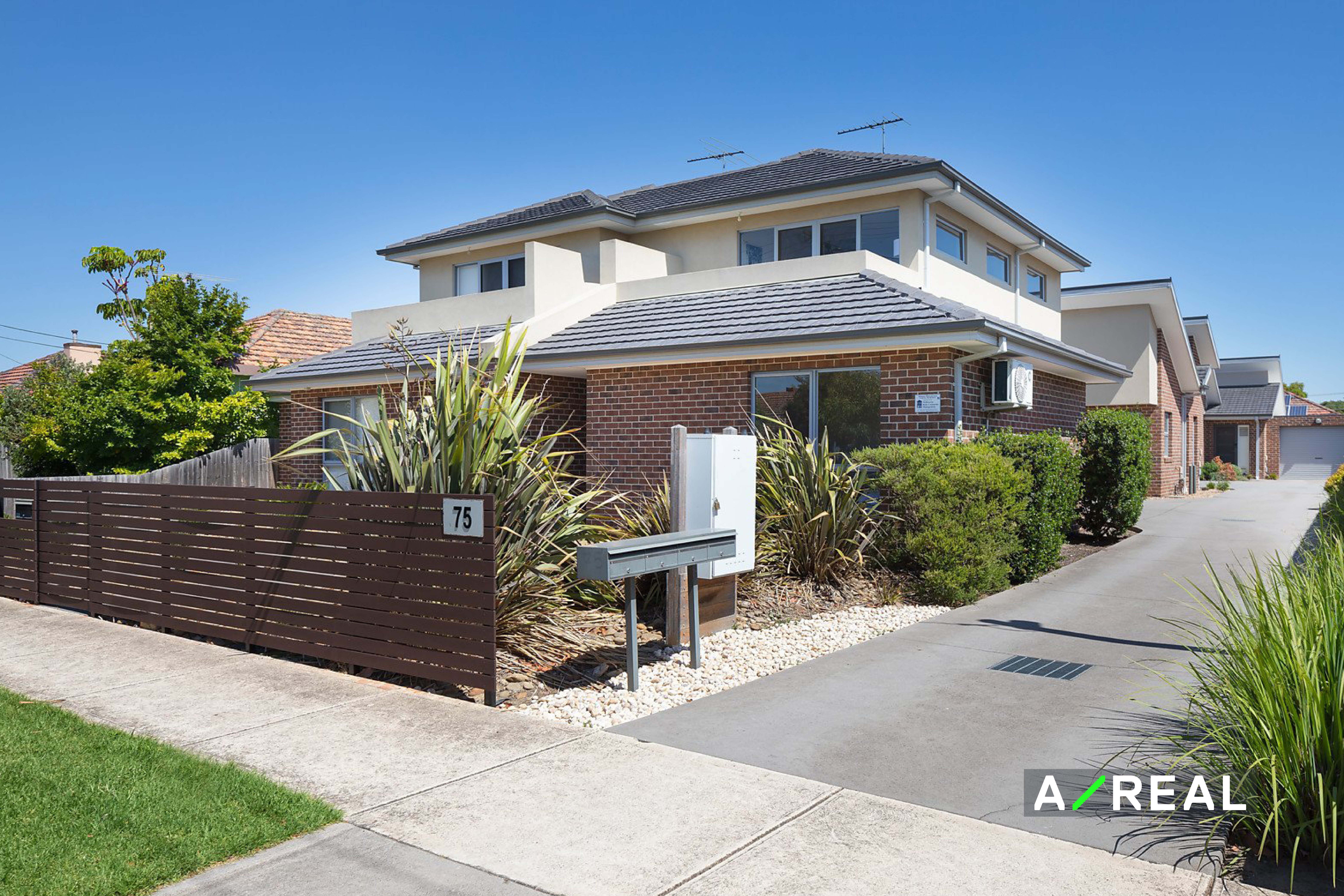 4/75 Barton Street, Reservoir VIC 3073 