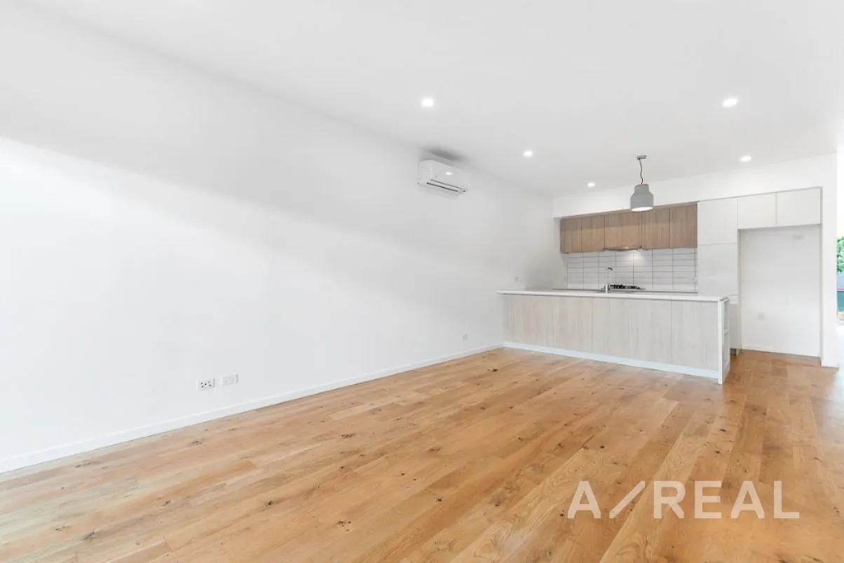 48 Sharp Circuit, Mill Park VIC 3082 