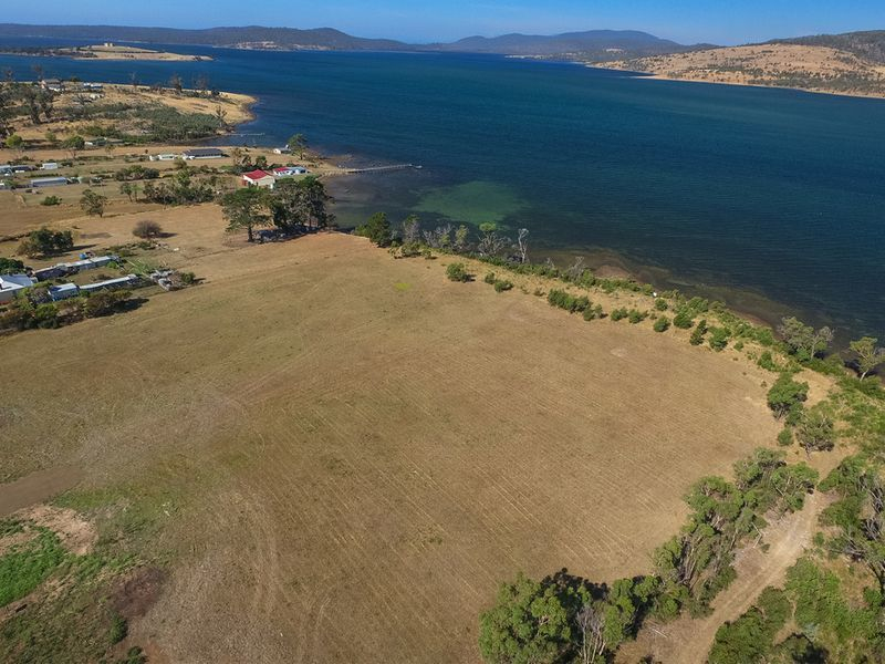 49-67 Arthur Highway, DUNALLEY, TAS, 7177