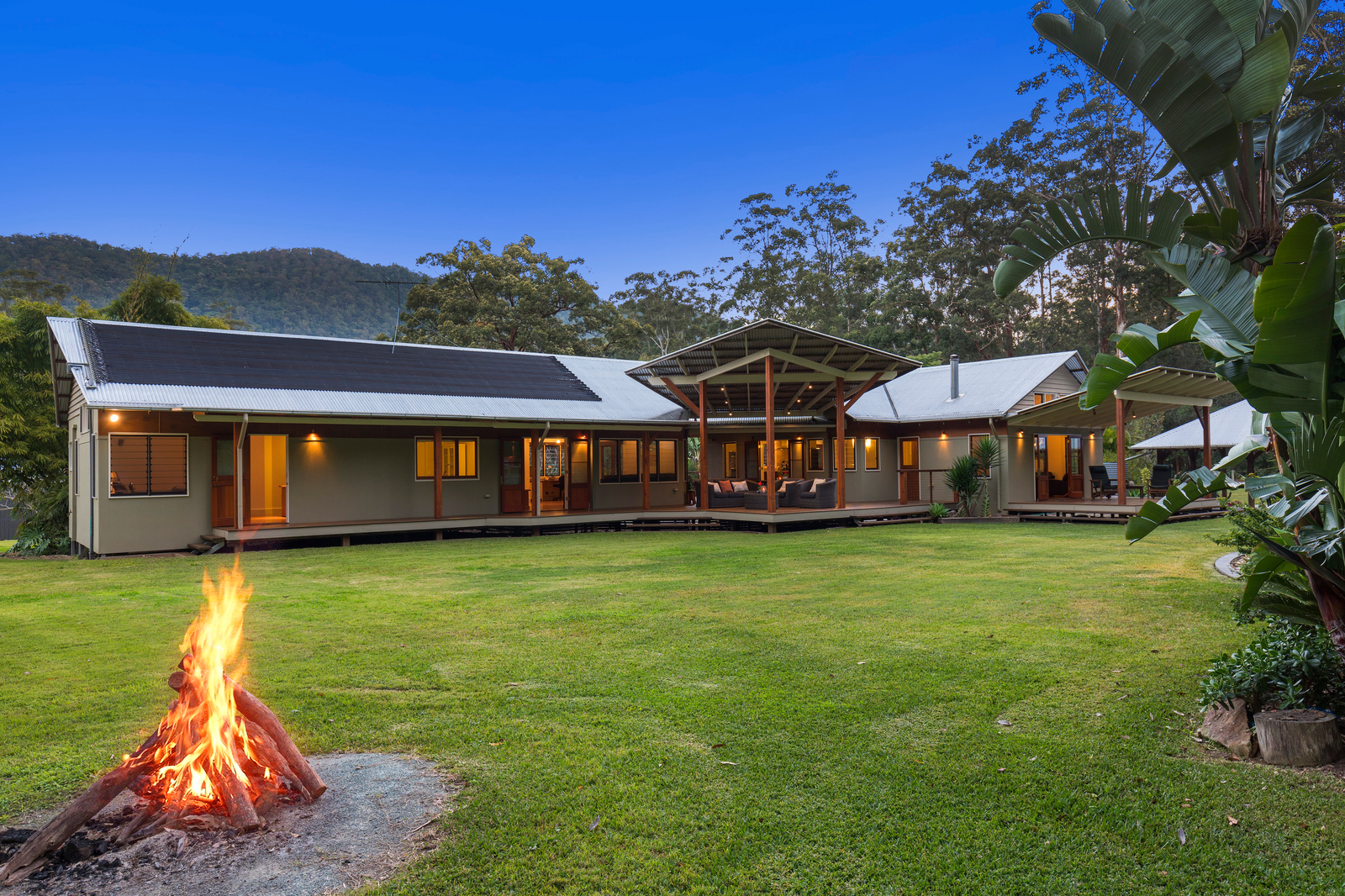 49 Burley Road, Cedar Creek QLD 4520