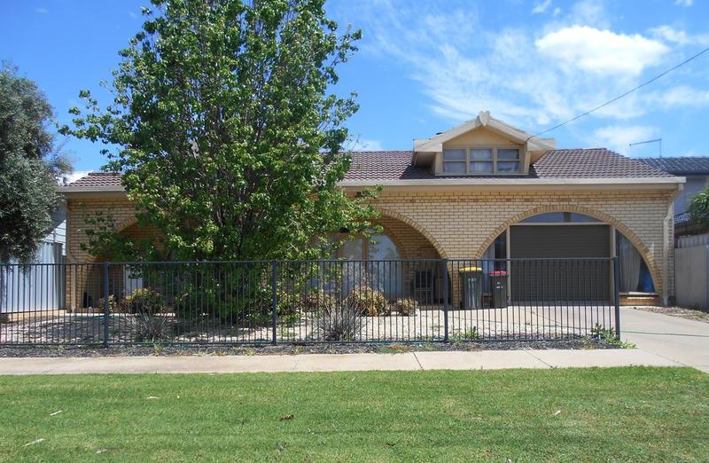49 Cureton Avenue MILDURA VIC 3500