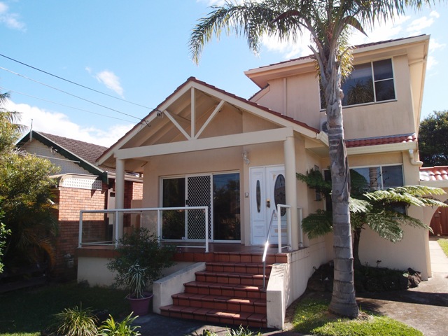 49 Evelyn Street, Sylvania NSW 2224 