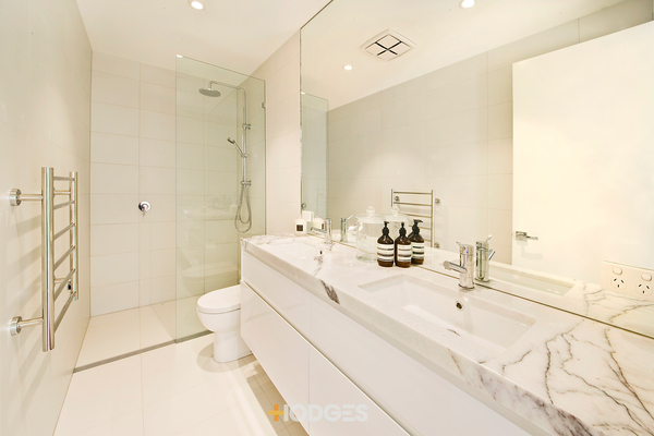 4/91 Bay Road Sandringham